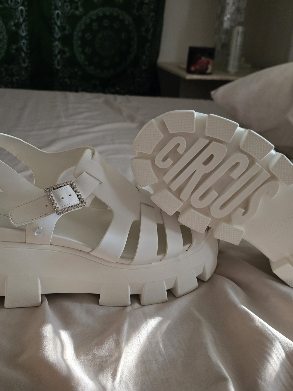 Circus by Sam Edelman Cream Chunky Platform Jelly Sandals with Buckle - Size 9